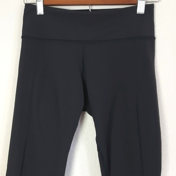 Lululemon If You're Lucky Crop Capri Leggings Black / Heathered Black Size 4 - Picture 2 of 16
